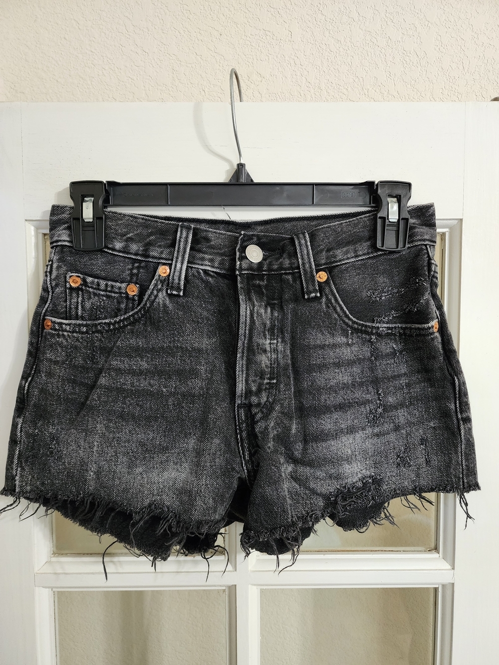 Levi's 501 Original Cutoff Shorts W24 Black Distressed Raw Hem Button Fly